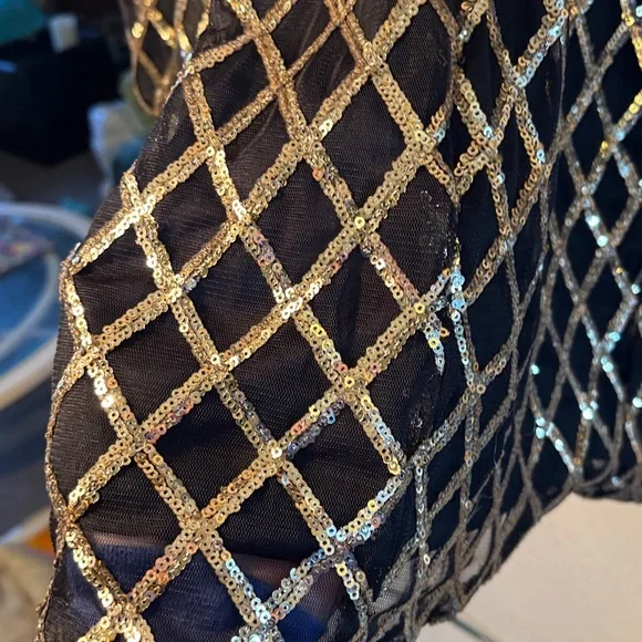 NWOT Forever 21 Long Sleeve Black Gold Diamond Pattern Sequence Mini Body - Picture 8 of 9